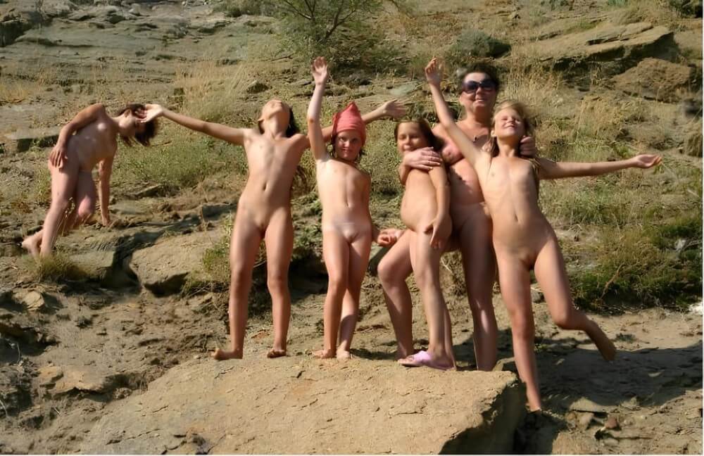 Nudism in a sunny day pics - Living without unnecessary worries or restrictions is the essence of naturism