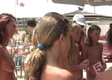 Jr Miss Pageant France - Nudism is based on sincerity