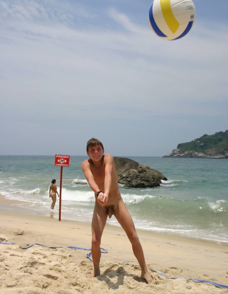 Brazilian val-ball goddess - One of the most striking examples of naturism