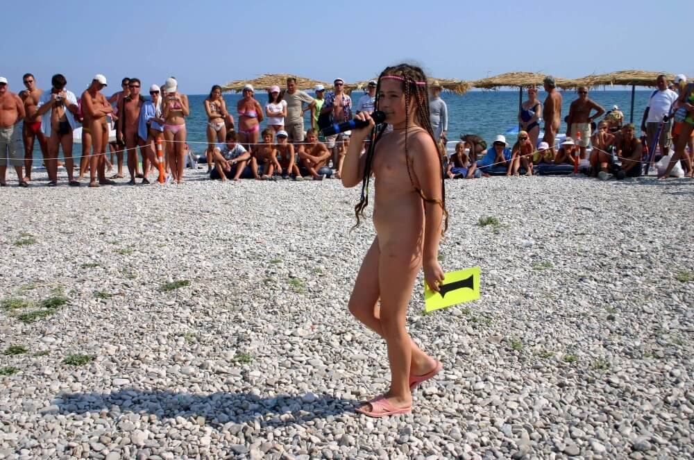 Naturist Mic Speech photos - Nudism is freedom without limits