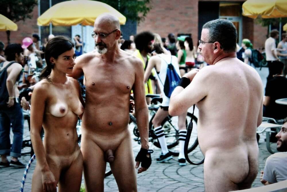 World Naked Bike Ride [WNBR] UK 2011 gallery - Naturism enthusiasts choose the natural world