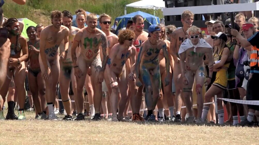 Roskilde Festival Full HD video - The concept that the naked body is part of the natural world and deserves respect is important