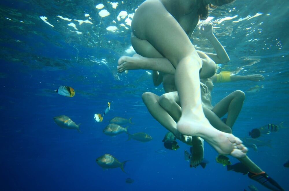 Egyptian Snorkelers Part - Love for oneself and the environment are important values in naturism and nudism