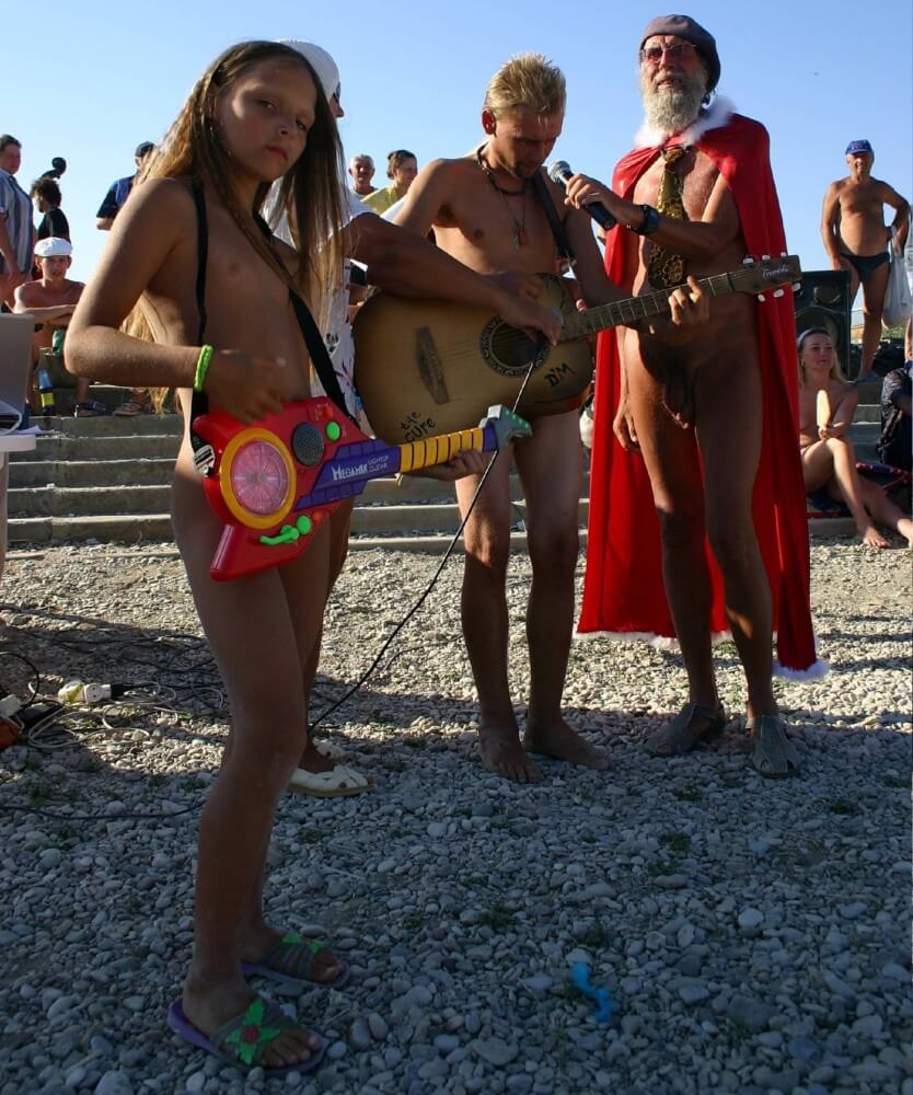 Naturist Beach Contests photos - The natural beauty of the body is revealed in nudism