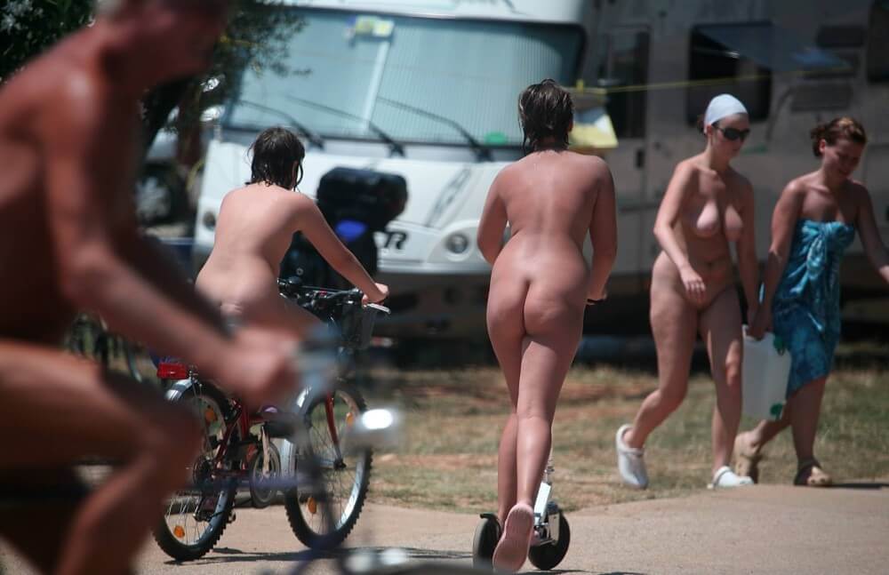 Park Misc Walks pics - The underlying principle of nudism and naturism is the value of harmony and balance