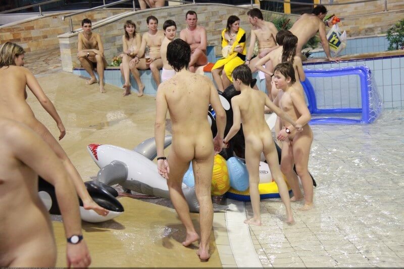 Pool day celebration Big gallery - A well-known naturist center