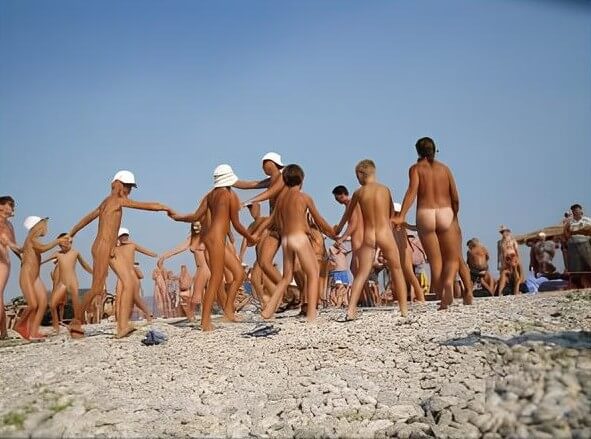 Premium Content # 37 - Naturism is a path to self-understanding and self-acceptance
