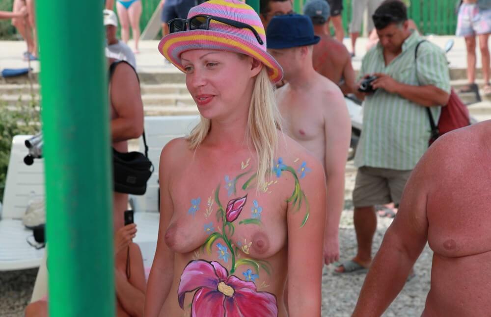 Neptune Grandpa Masters pics - Seeks harmony with the rhythms of nature and the environment through nudity