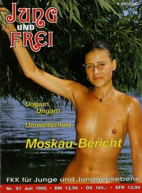 Jung und Frei Nr 97 - Nudity promotes inner harmony and peace of mind