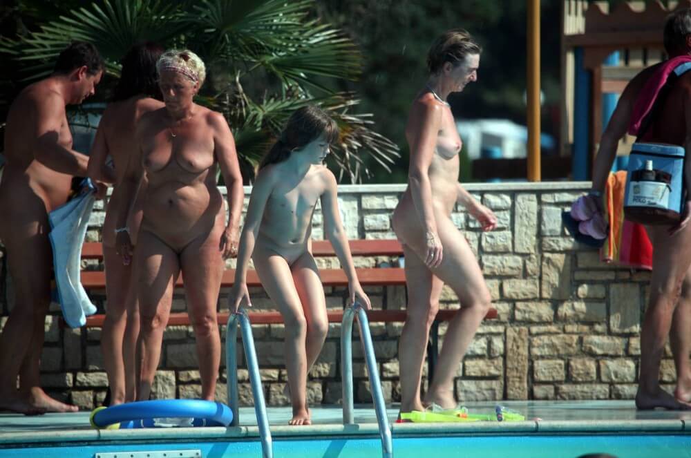 Naturist Pool Cleaning-Up pics - Nudism and naturism as a philosophy of life are deeply rooted in respect