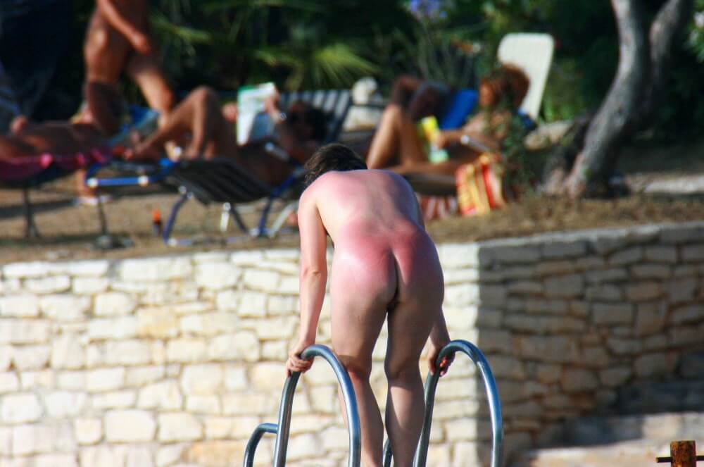 Uka FKK Adults Water Play photos - Naturism teaches respect and love for the natural world