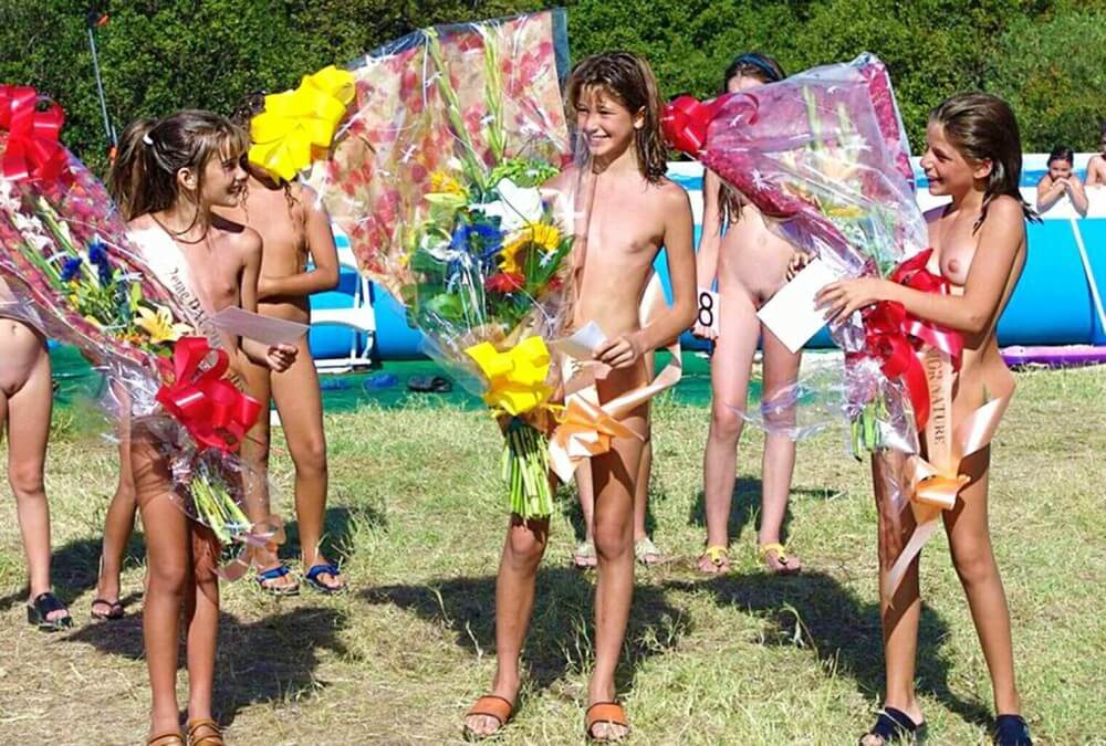 Nudism photo gallery # 2 - A Base for Naturist Recreation