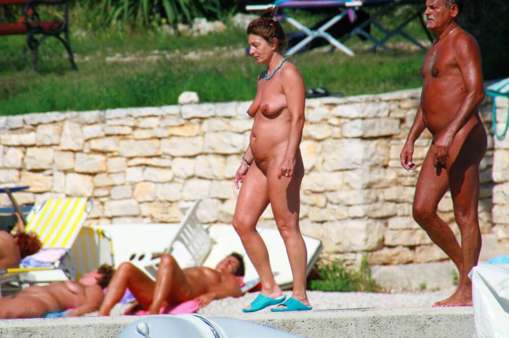 Ula FKK Wall-Side Passby photos - Freedom of choice is important for anyone who wishes to become a naturist