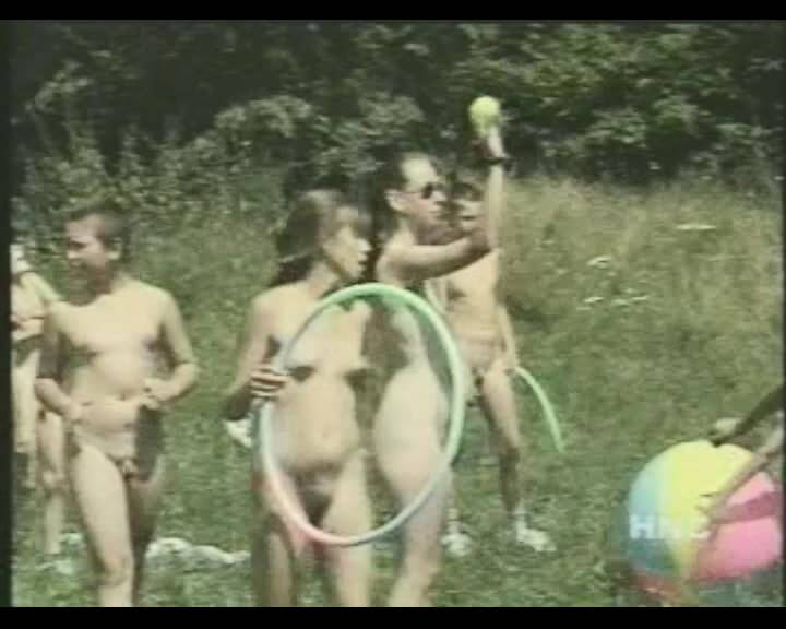 Helios Natura: Nudi Youth Weekend - Freedom of choice is important for anyone who wishes to become a naturist