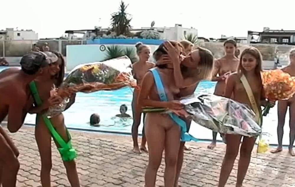 Nudist girls beauty contest video France - Sunat Natplus HD - Nudity fosters trust and honesty